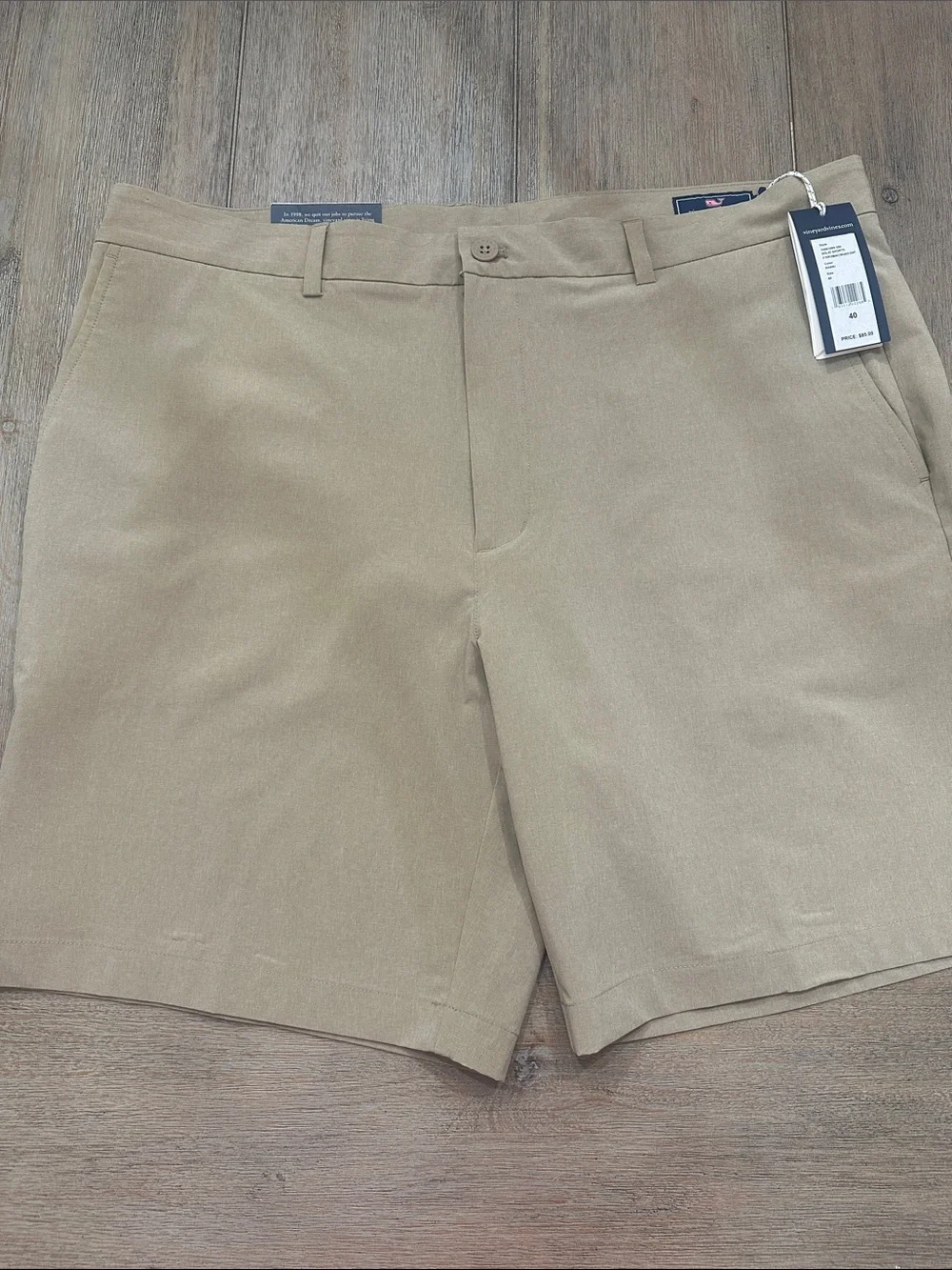 Vineyard Vines Men's Khaki Performance Breaker Shorts 9” | Size 40